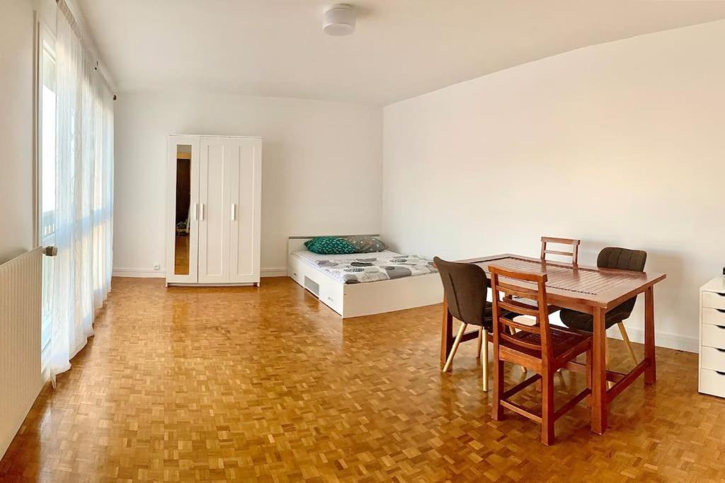 Appartement Bien Situe Noisy-le-Grand Exteriér fotografie